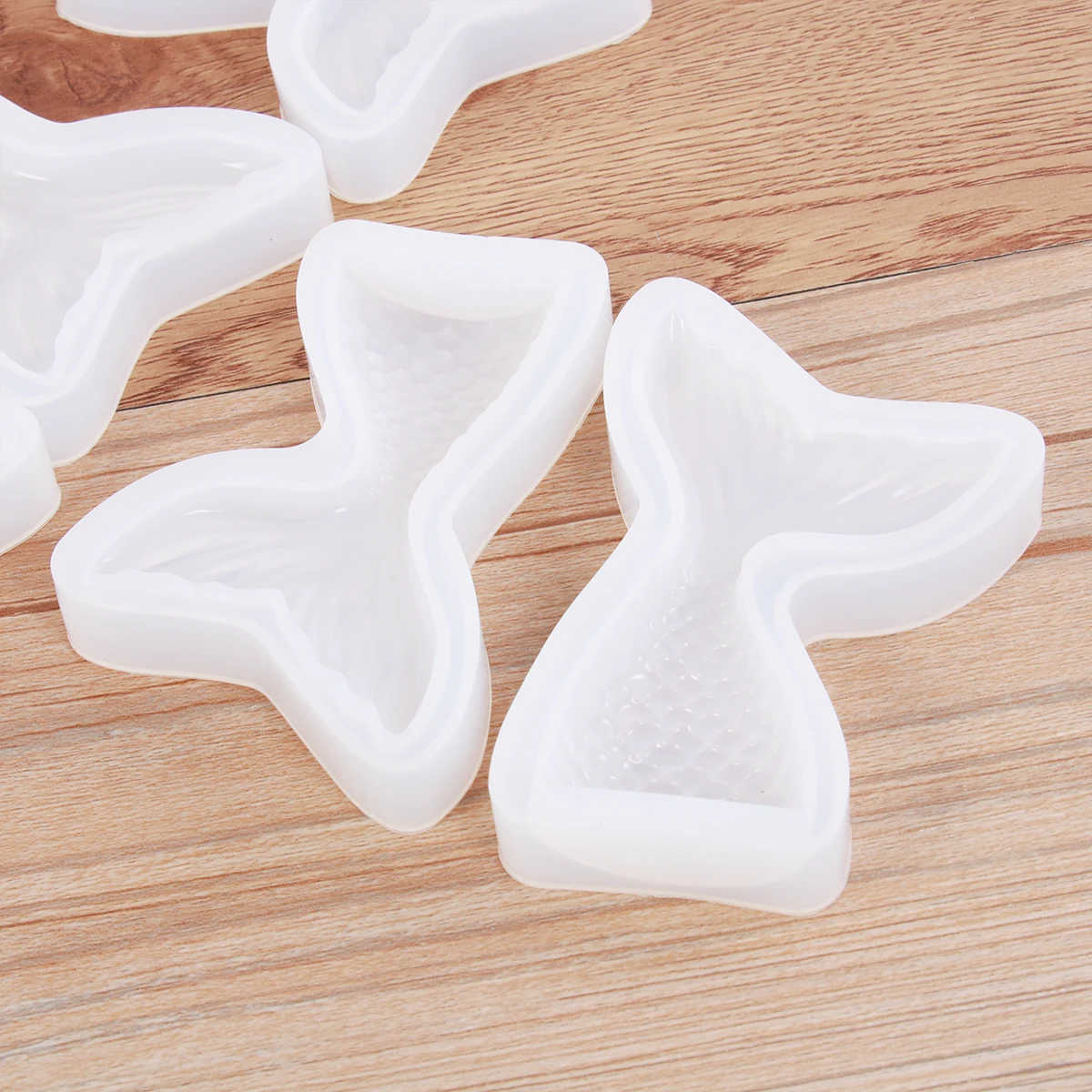 

5Pcs Fish Tail Epoxy Molds Cute Silicone Craft Tools for DIY Ornament Making NonStick Durable EcoFriendly Soap Mold