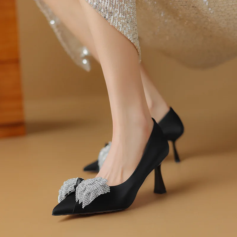 Sapato de salto alto de couro genuíno feminino, salto de ponta pontiforme, festa de casamento, clube de lazer, moda primavera, novo, 35-39, 6,5 cm