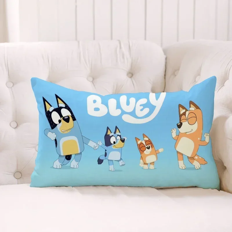 Funda de almohada Bluey, funda de cojín familiar de Bingoes, figura de perro azul de Anime, funda de almohada de lana, sofá, decoración de