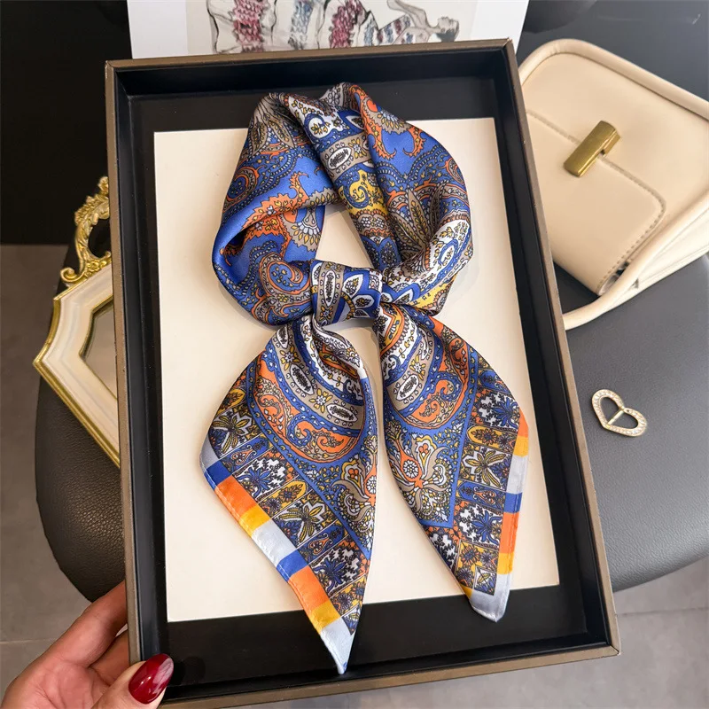 Quadratischer Schal mit Paisley-Print für Damen, elegante Frühlings-Seidenschals, Bandanas, Retro-Hijab, Halstuch, luxuriöser Schal, Wickeltuch für Damen