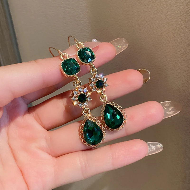 2022 New Fashion Green Gemstone Long Pearl Tassel Drop Earrings For Women Vintage Jewelry Party Wedding Trendy Dangle Earrings