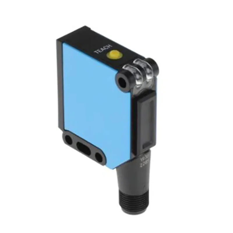 Photoelectric sensor WTE11-2P2432 is equipped with simple and quick detection range of 40-1000mm protection grade IP66/67