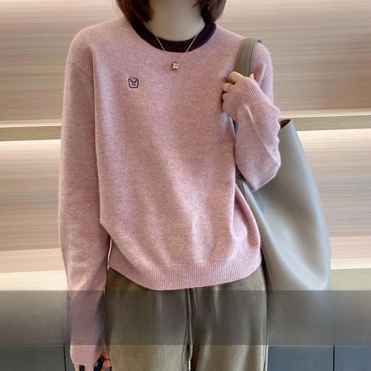 

Autumn Winter New Sle Women's Knitted Wool Sweater Loose Color Blo Design Faionable Base irt Long Sve round Ne