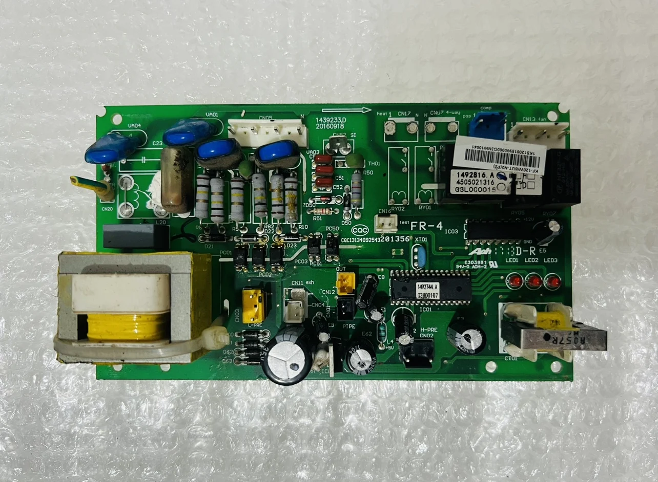 1439233.C 1495847.A 1492816 good quality electronic components