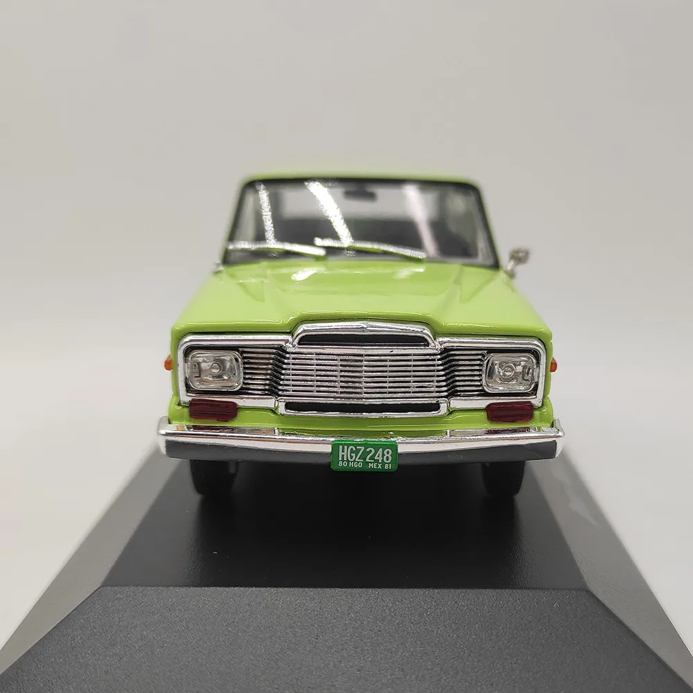 Масштабная модель IXO 1:43: внедорожник Jeep Wagoneer 1980 года из литого сплава, классическая коллекционная модель, подарок для взрослых, сувенир, статическая модель для демонстрации