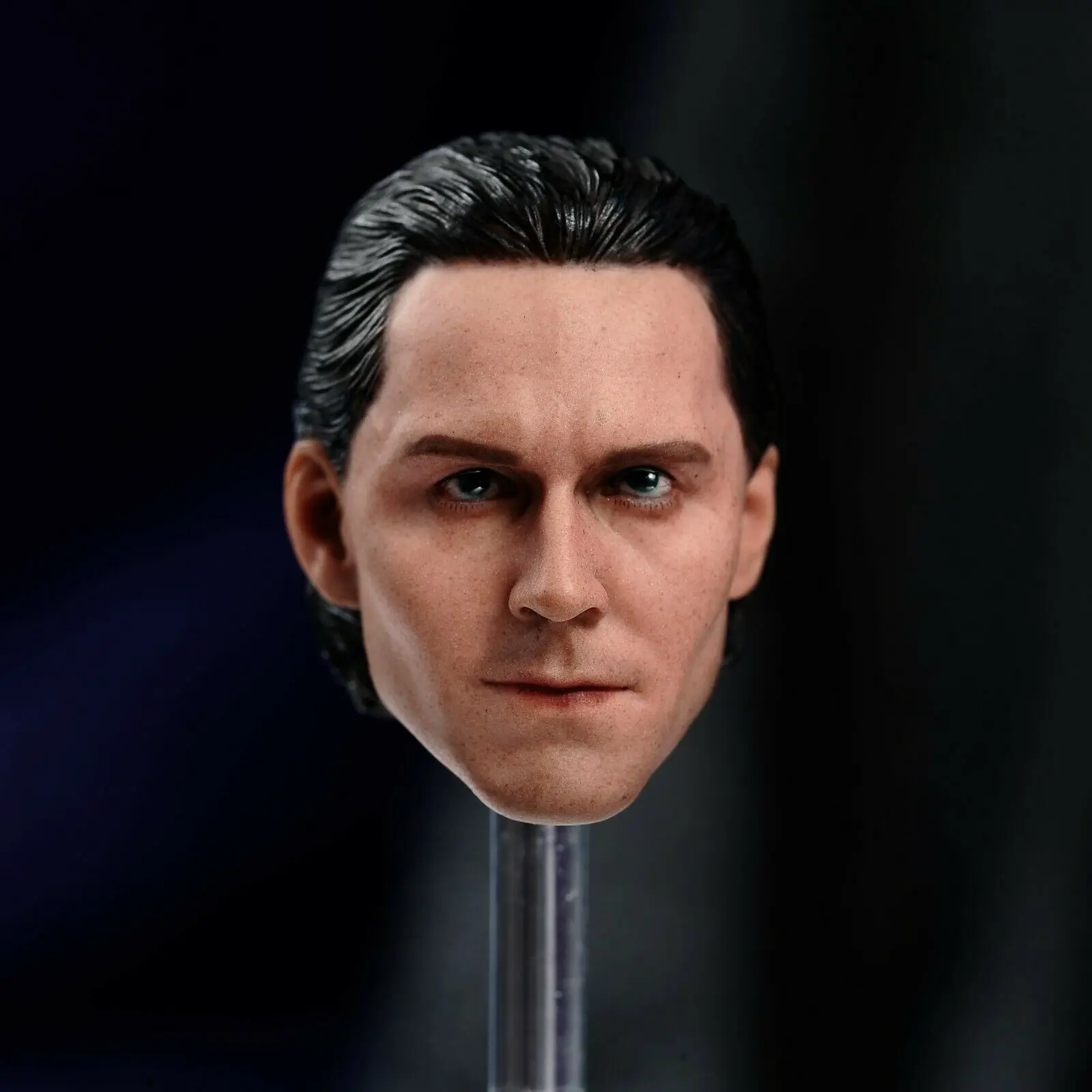 Young Tom Hiddleston Evil God Head Carved Model 1/6 Fit 12'' Worldbox Action Figure