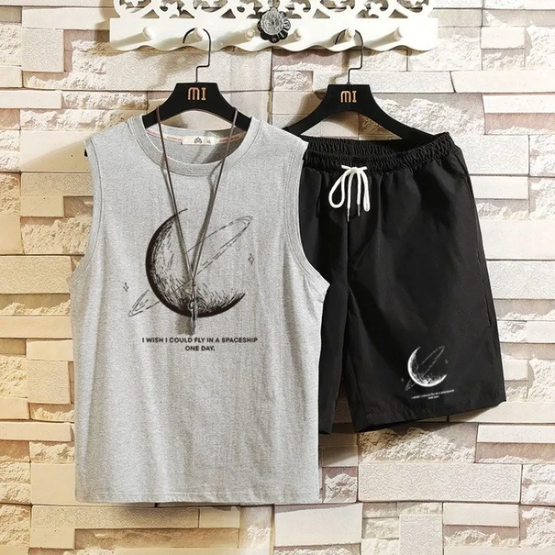 

Men's Summer Moon Vest Top Set Plus Size Student Trendy Outfit With 5 Inch Shorts Matching Set