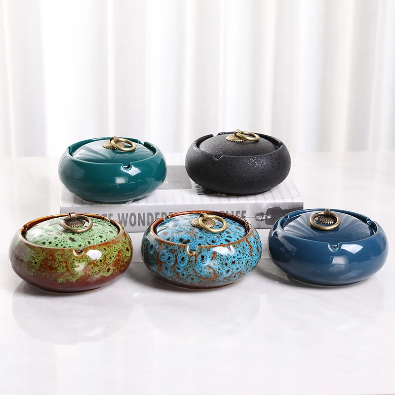 

Creative Covered Ashtray, Retro Personalized Ceramic Ashtray, Home Living Room Office Windproof Extinguishing Ashtray