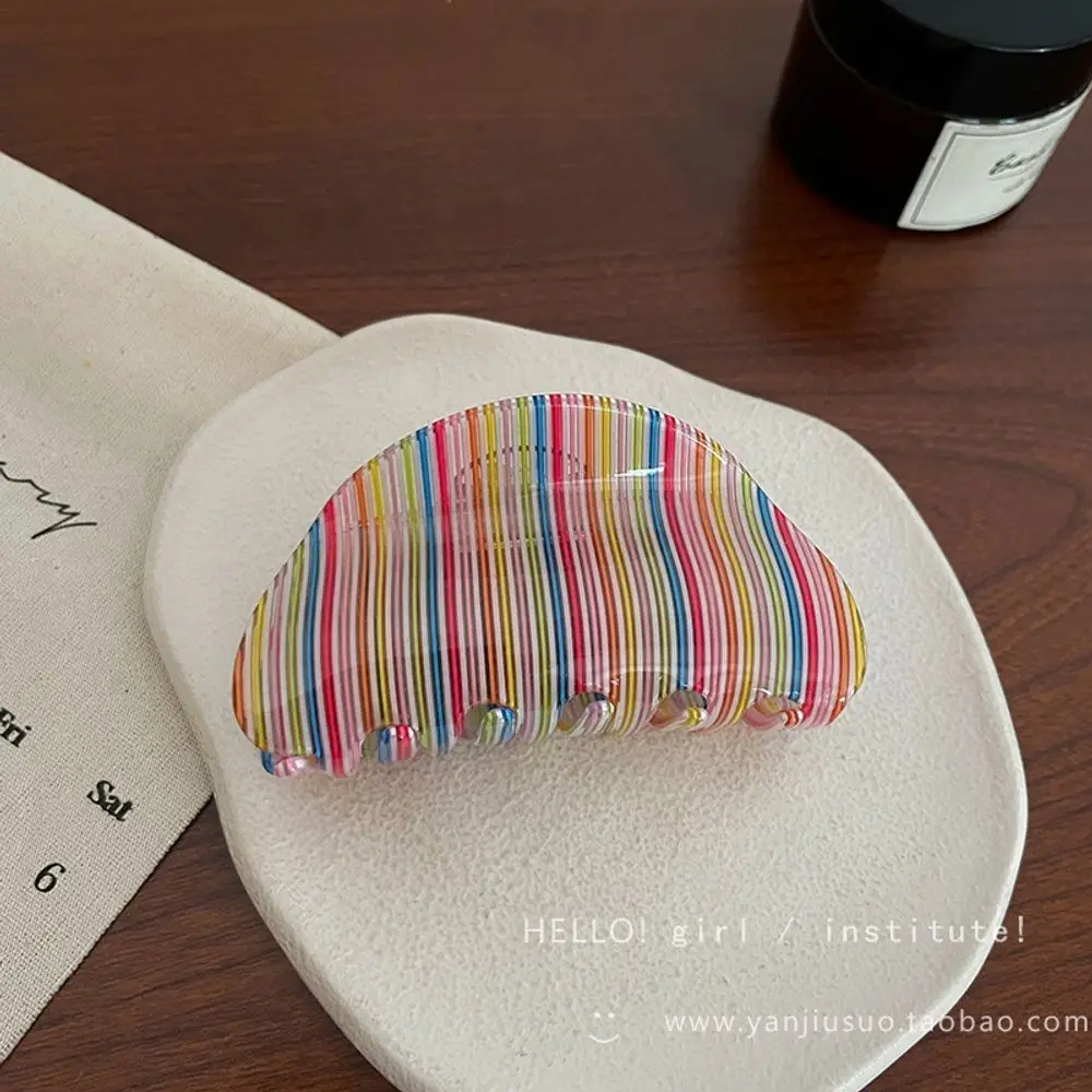 

Transparent Color Stripe Wave Acetate Jaw Clip, Widened Non-Slip Teeth Shark Clip Summer T-Shirt Dress Campus All Match Vital Accessory