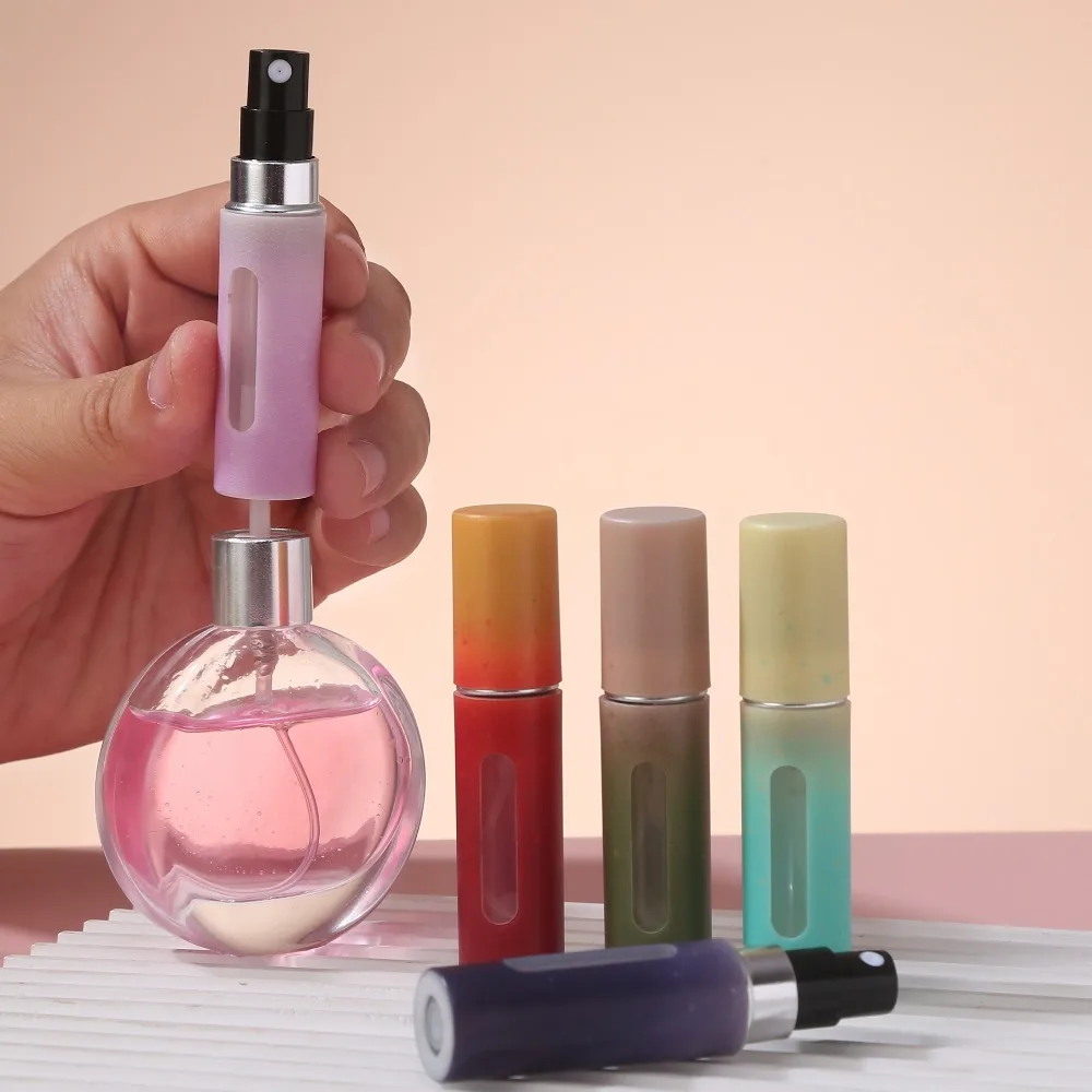 

Portable 5ML Perfume Bottle Empty Refillable Perfume Atomizer Bottle Leak-proof Gradient Color Spray Rotating Bottle Travel