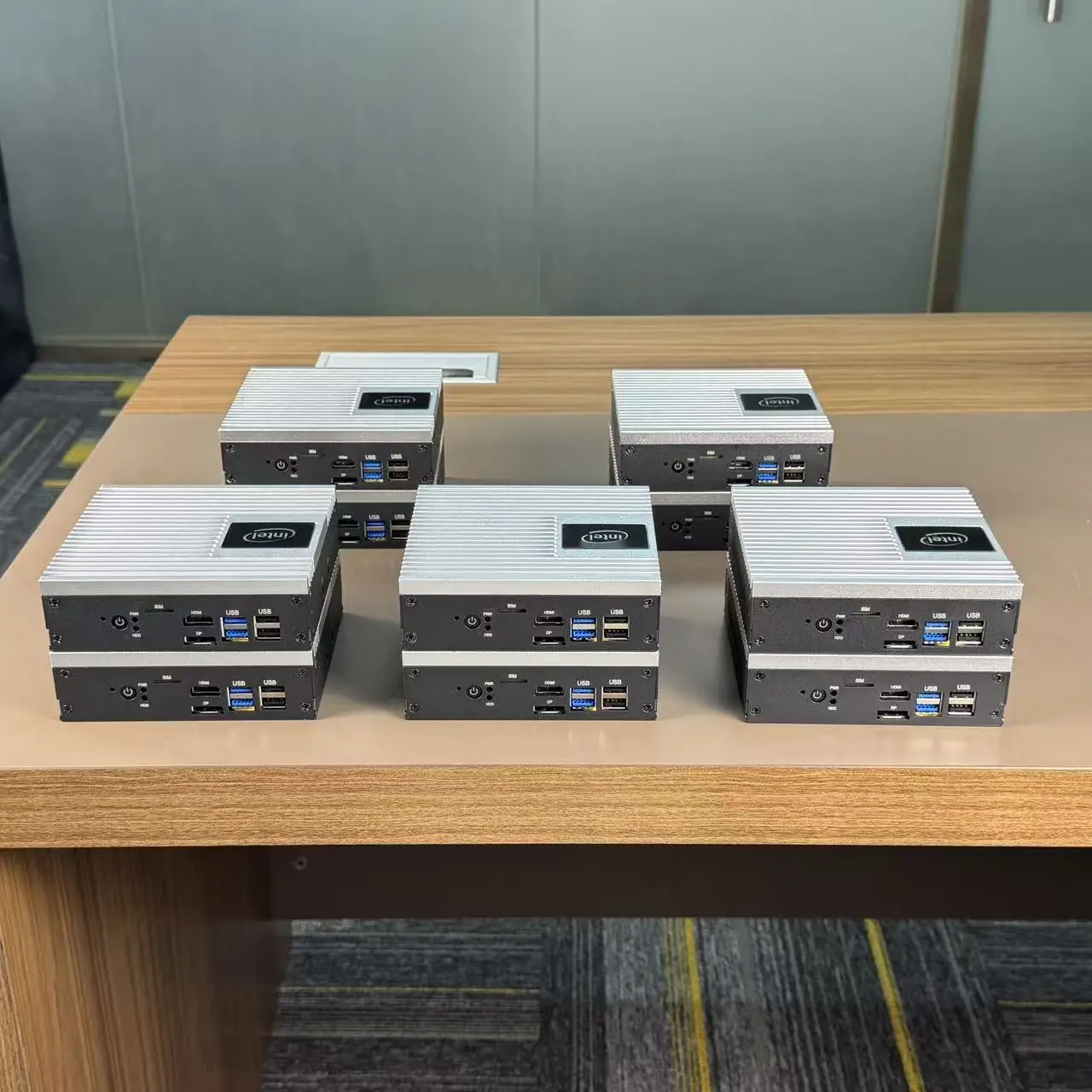 Fanless Mini PC, Intel N100 Soft Router,  4xi226-V,2.5GDDR4,2x USB3.0,2 x NVMe,2 x SATA, pfSense Firewall Appliance