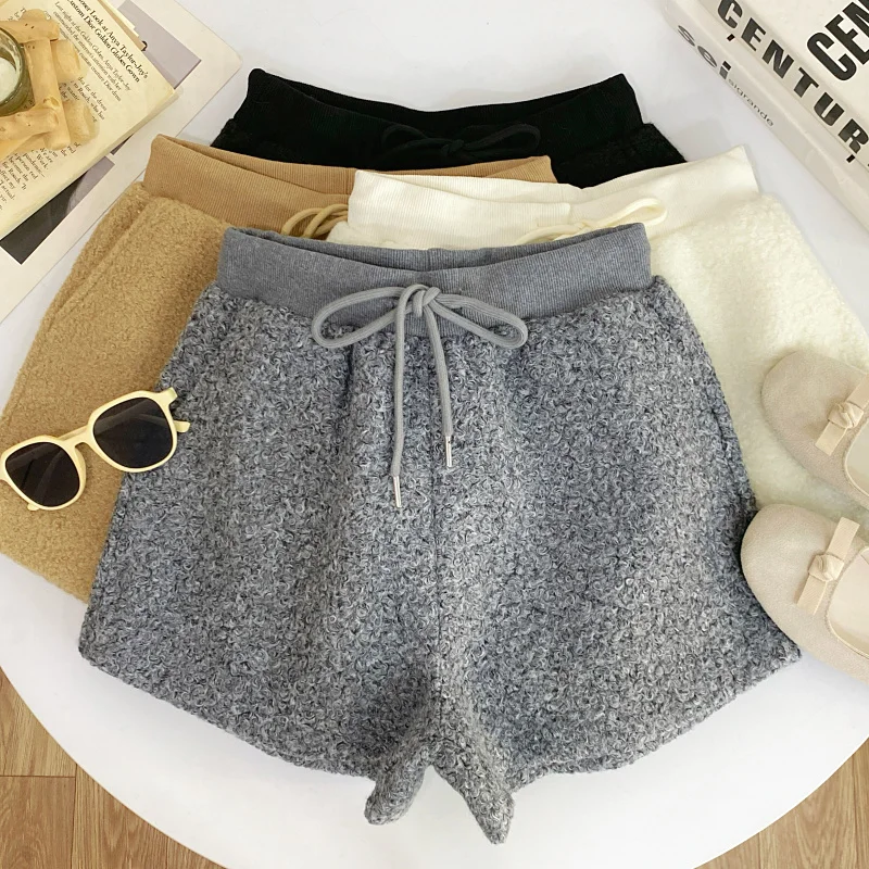 

Модные женские брюки-шорты с высокой талией, эластичным поясом на шнурке, из овечьей шерсти, широкие, осенне-зимние, новинка 2025 года, повседневные, из искусственной кожи.