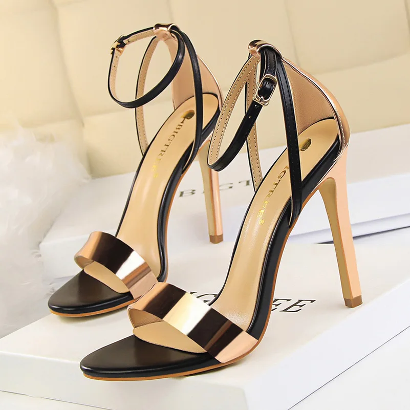 Estate donna 11cm sandali con tacco alto donna Open Toe Fetish Heels Lady Wedding Bridal Gladiator Nightclub Champagne Gold Shoes