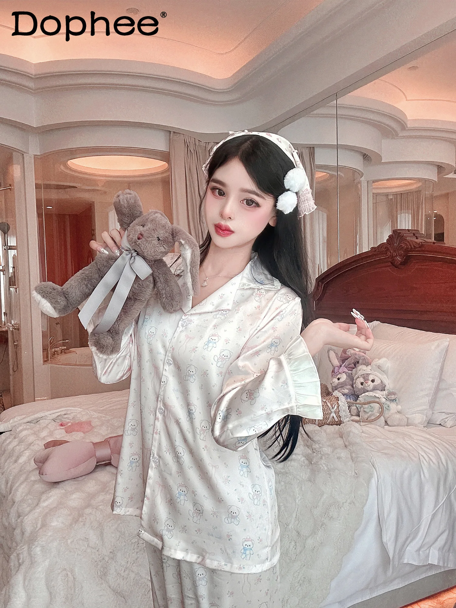 

Атласная пижама с длинными рукавами и милым медведем из ледяного шелка, весенне-осенняя удобная домашняя одежда с лацканами принцессы Лолиты и милой мультяшной девушки