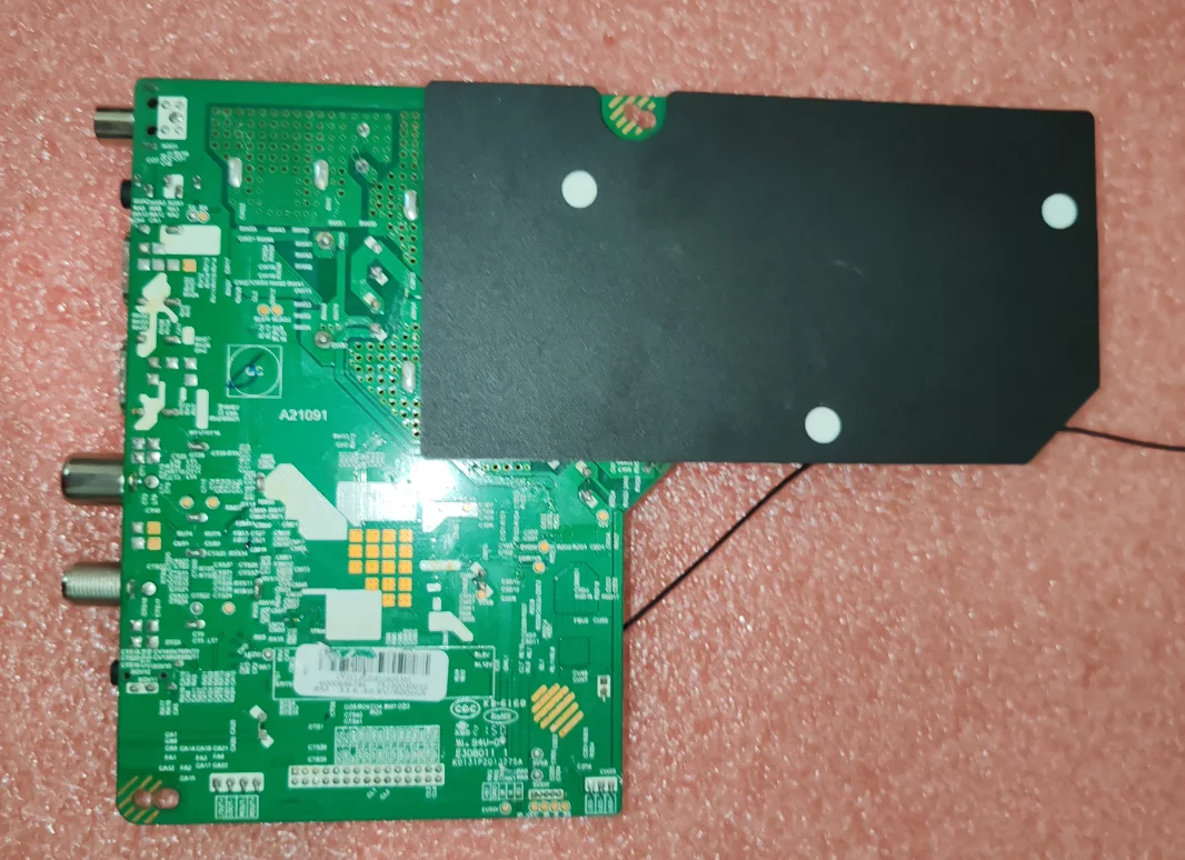 HK.T.S2T512CP537  Three in one TV motherboard, tested well, physical photo, for  33.6--40.8V  600ma
