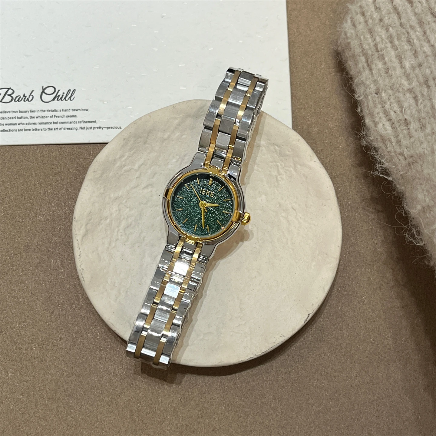 

New Luxury Vintage Design Round Dial Analog Watch, A Versatile And Stylish Women'S Casual Watch, Perfect As A Gift For Women.