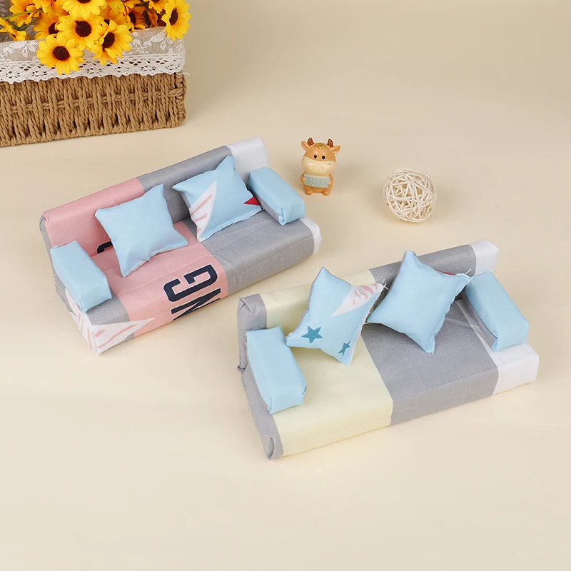 1Set Random Dollhouse Small Floral Fabric Long Sofa With 2Pcs Pillows Doll House Furniture Decor Toy Accessories-Toy