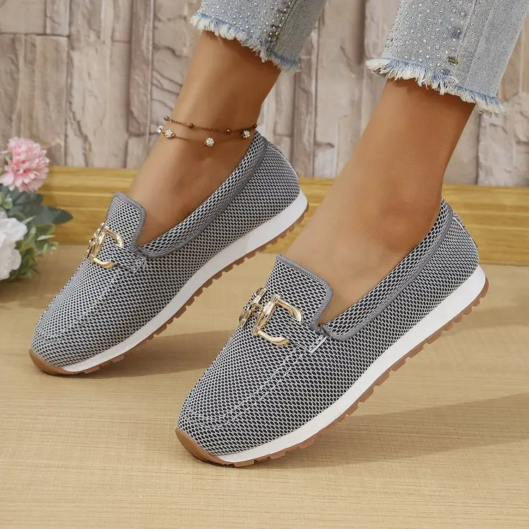 Plus Size Women's Loafers All-season Round-toed Metal Buckle Slip on Sports Shoes Outdoor Lightweight Casual Flat Walking Shoes