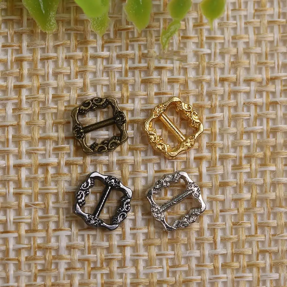 20/40pcs High quality Girls  Mini Ultra-small  Bags Accessories Diy Dolls Buckles Tri-glide Buckle Pattern Belt Buttons