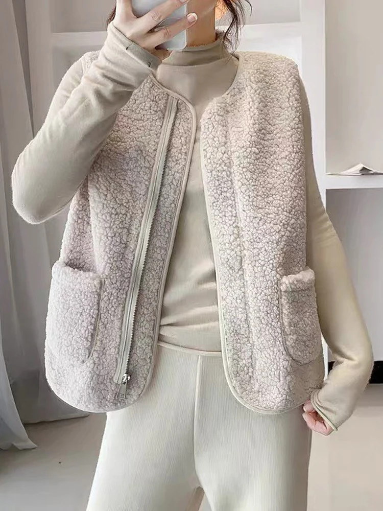 

Женский жилет из искусственного меха под овчину, осенне-зимняя новинка, теплая верхняя одежда, жилет из искусственной кожи и меха