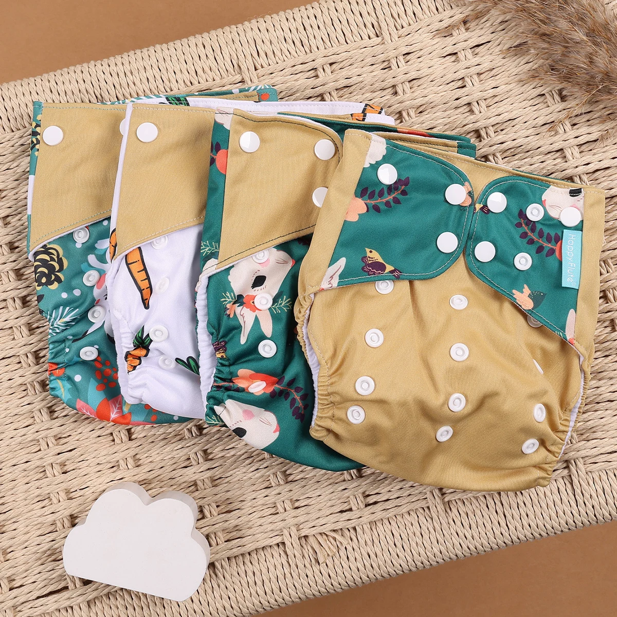 HappyFlute 3-15Kg 4PCS Set Suede Cloth Inner Fashion Exclusive Print Baby One Size Nappies Reusable Cloth Diaper