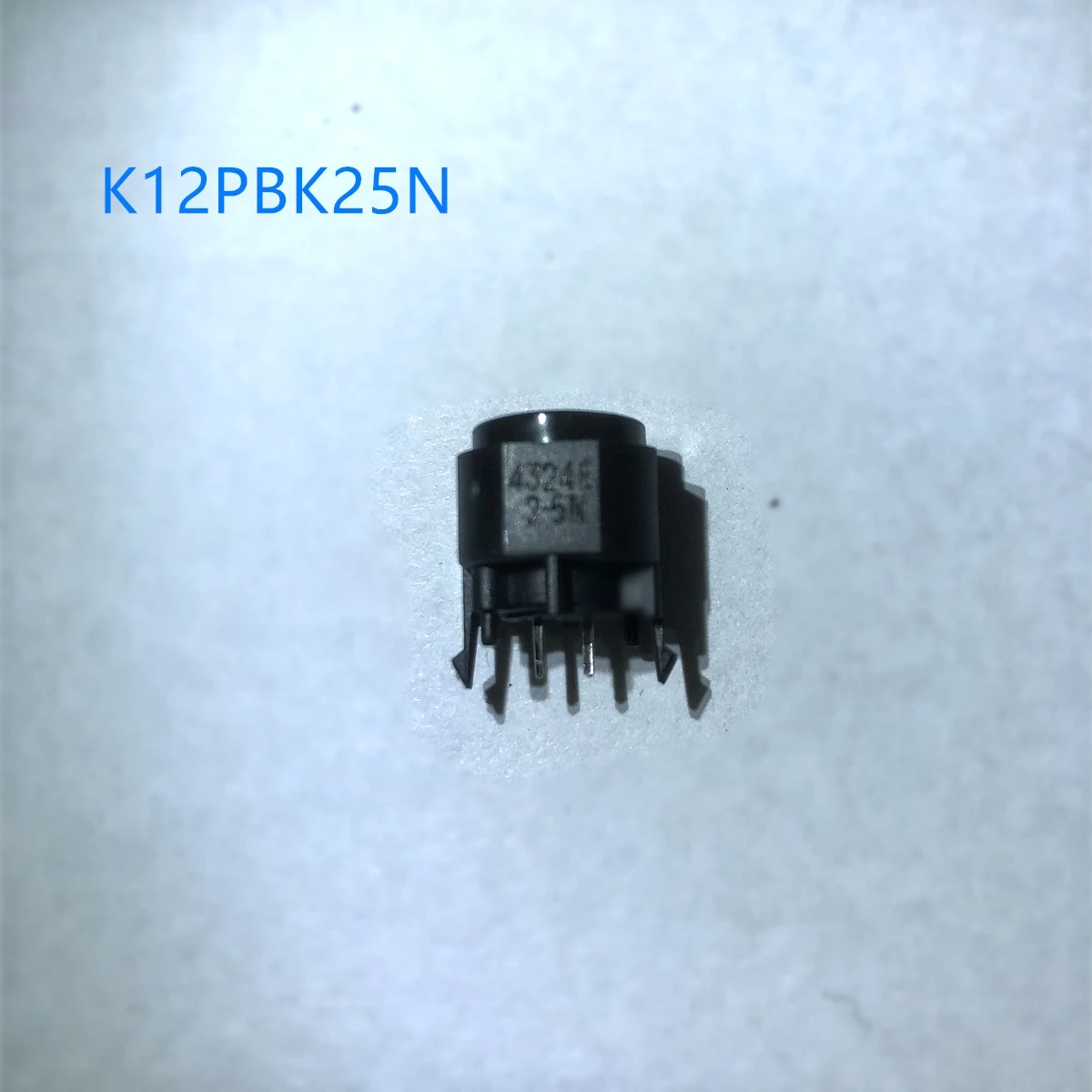 2PCS-10PCS K12PBK25N C&K key switches are 100% original and in stock