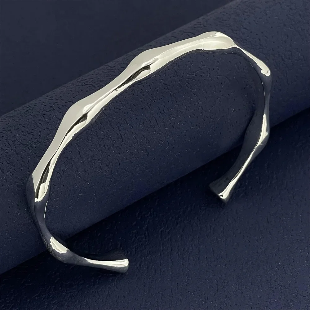 

Classic and elegant. Chinese style bamboo bracelet, suitable for men and women to wear daily jewelry