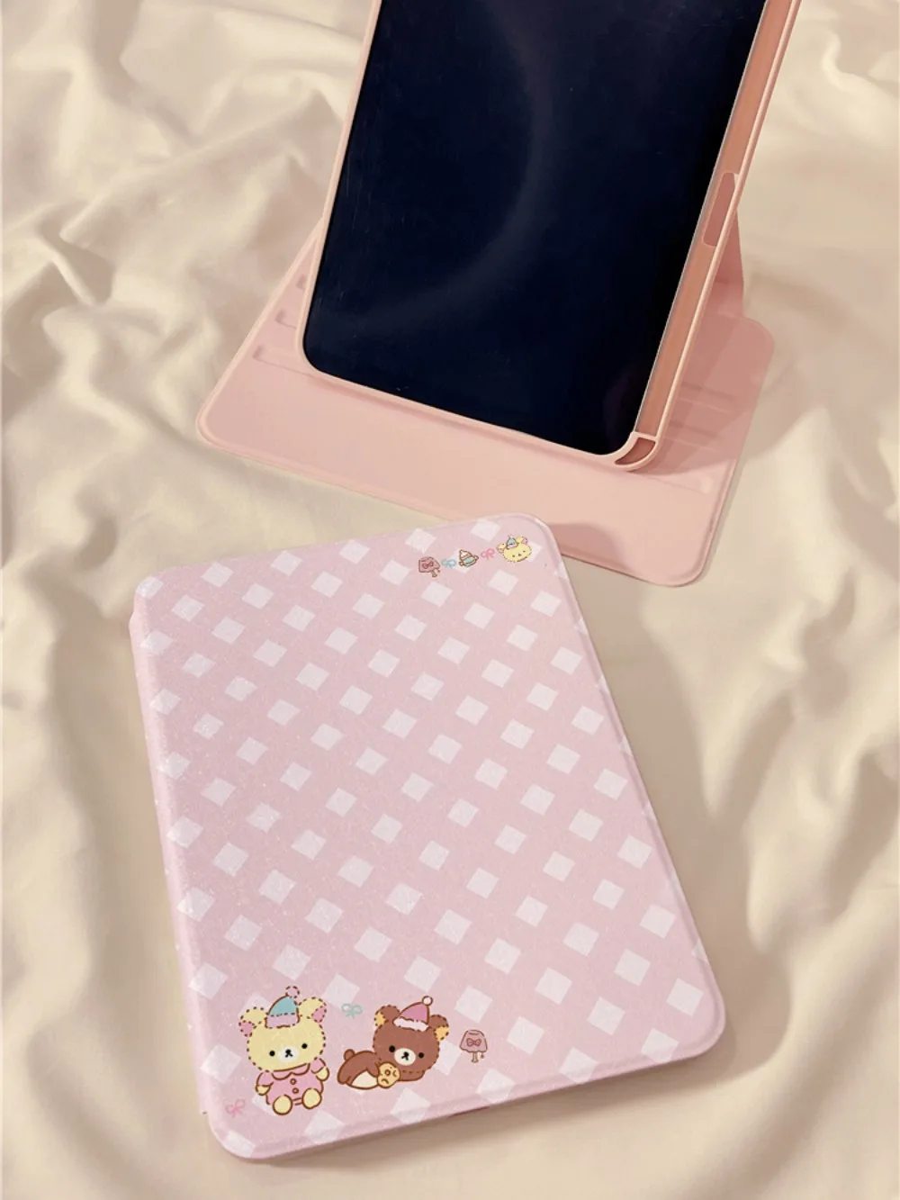 Urocze etui ochronne na tablet Apple iPad 10 z motywem Rilakkuma, akrylowe etui na tablet Air6, pokrowiec ochronny na iPad 11, odporne na upadki etui na iPad Pro