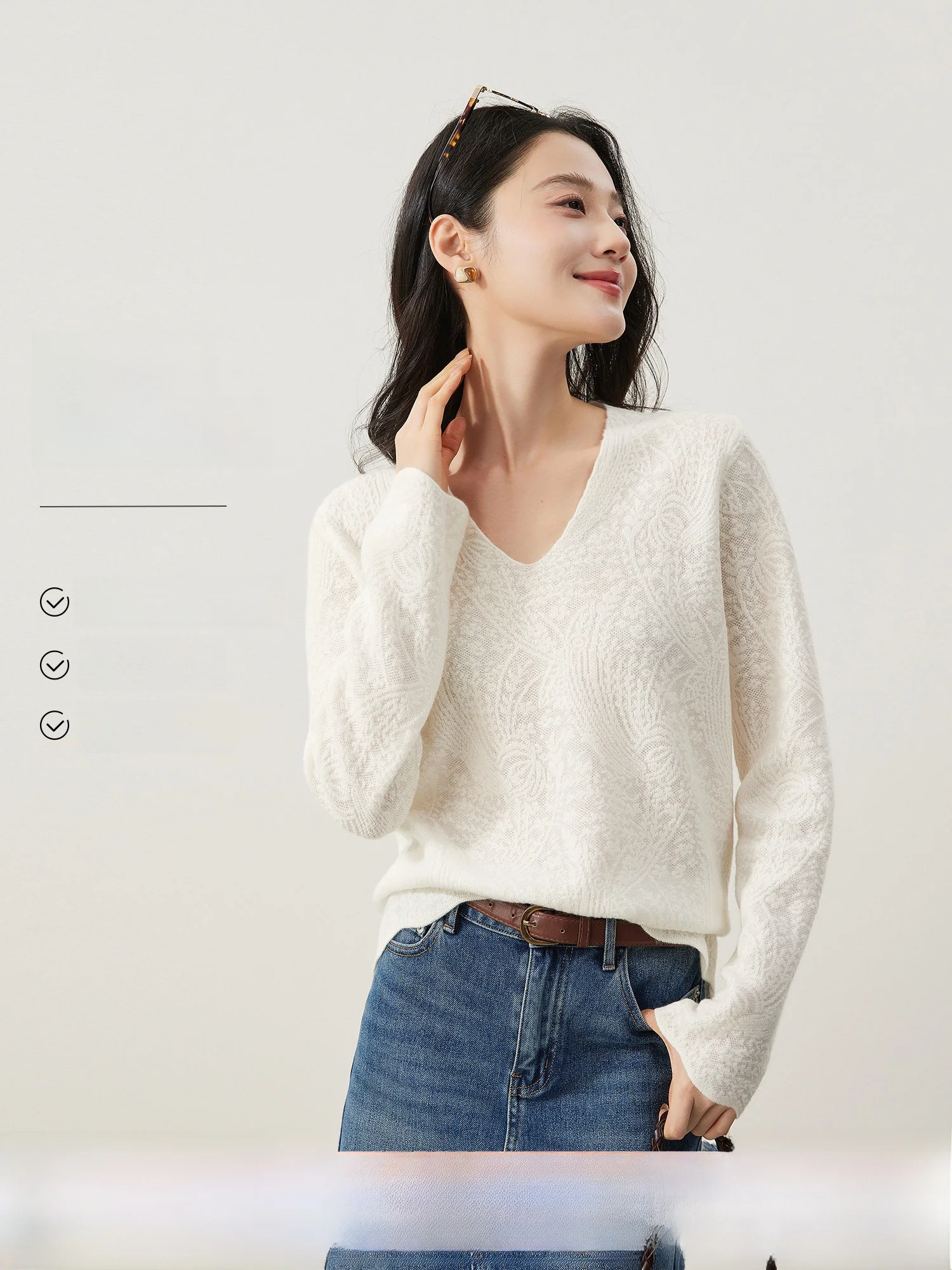 

Romantic Encounter 00% Wool Knitted V-ne Sweater Women's Spring Faion Soft Plaet Print Regular Fit Knitwear
