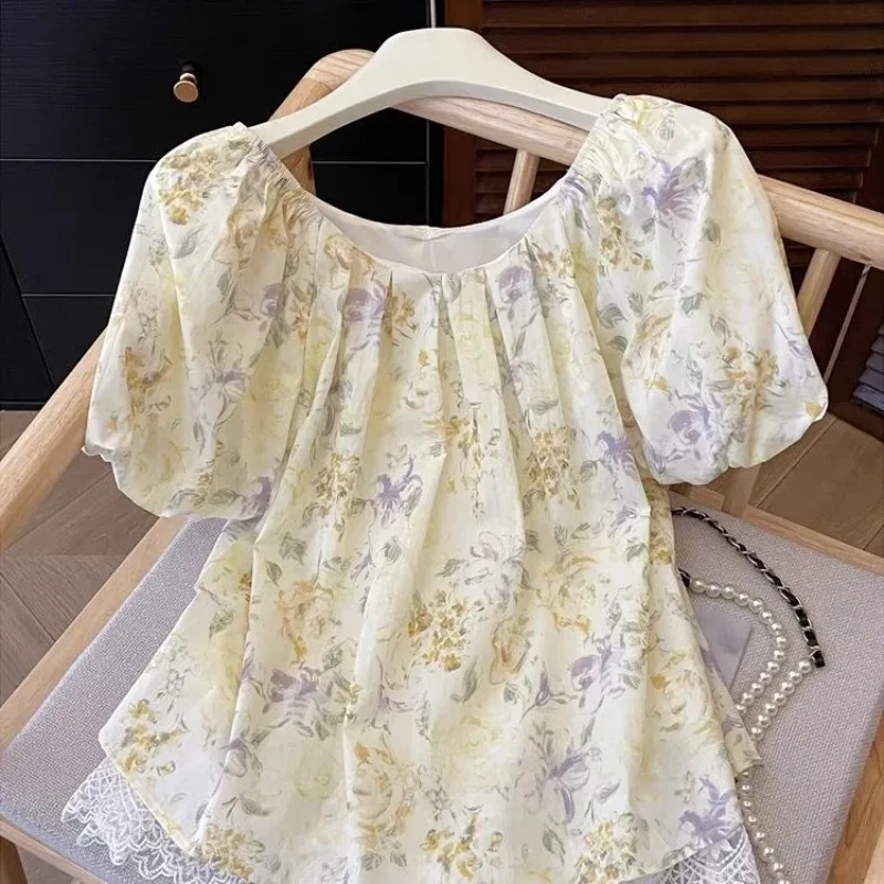 

NEW Korean Fashion Floral Blouse Beautiful Puff Sleeve Lace Shirts Loose Large Size Young Women Princess Elegant Cute Summer Tee