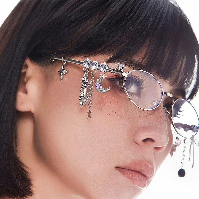 

Fashion Star Diamond Sweet Cool Spicy Girl Eyeglasses Sakura Small Frame Elliptical Glasses for Women Eyeglasses New