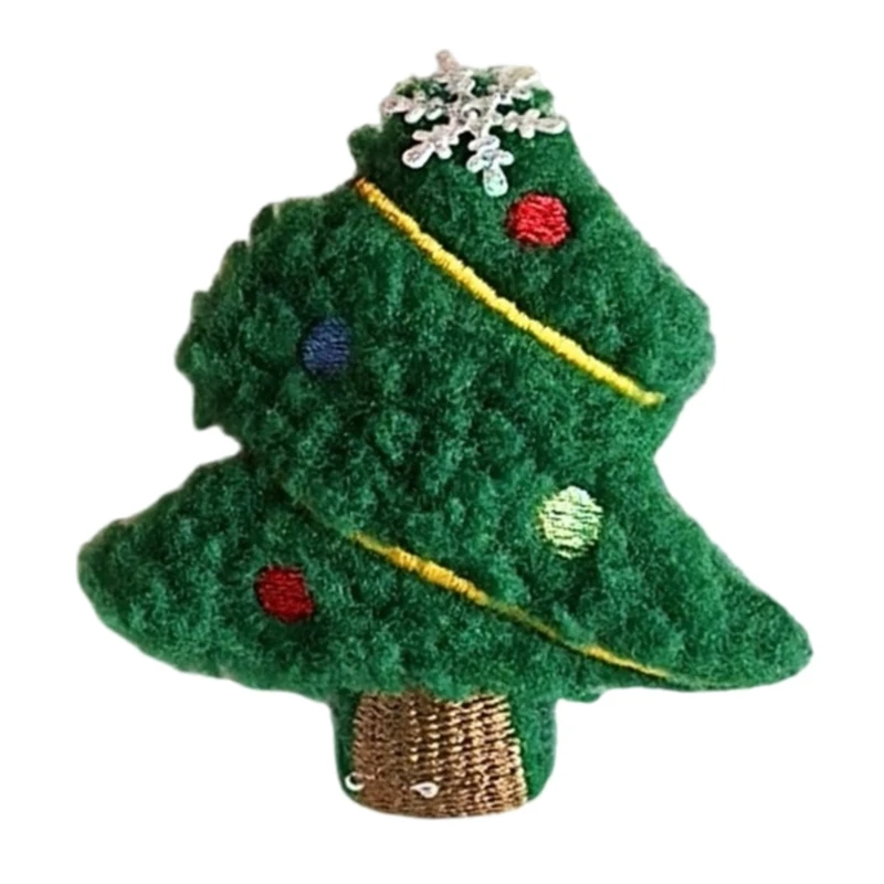 Plush Brooch Christmas Theme Cartoon Brooch Pin Soft Lovely Padded Badge Pin for Holiday Gifting Bag Festival Ornament