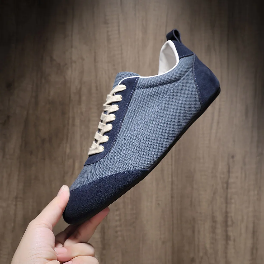New Design Men Canvas and Suede Spliced Retro Trainer Sneakers Lace-Up Soft Flat Sole Lightweight Casual Daily Walking Shoes