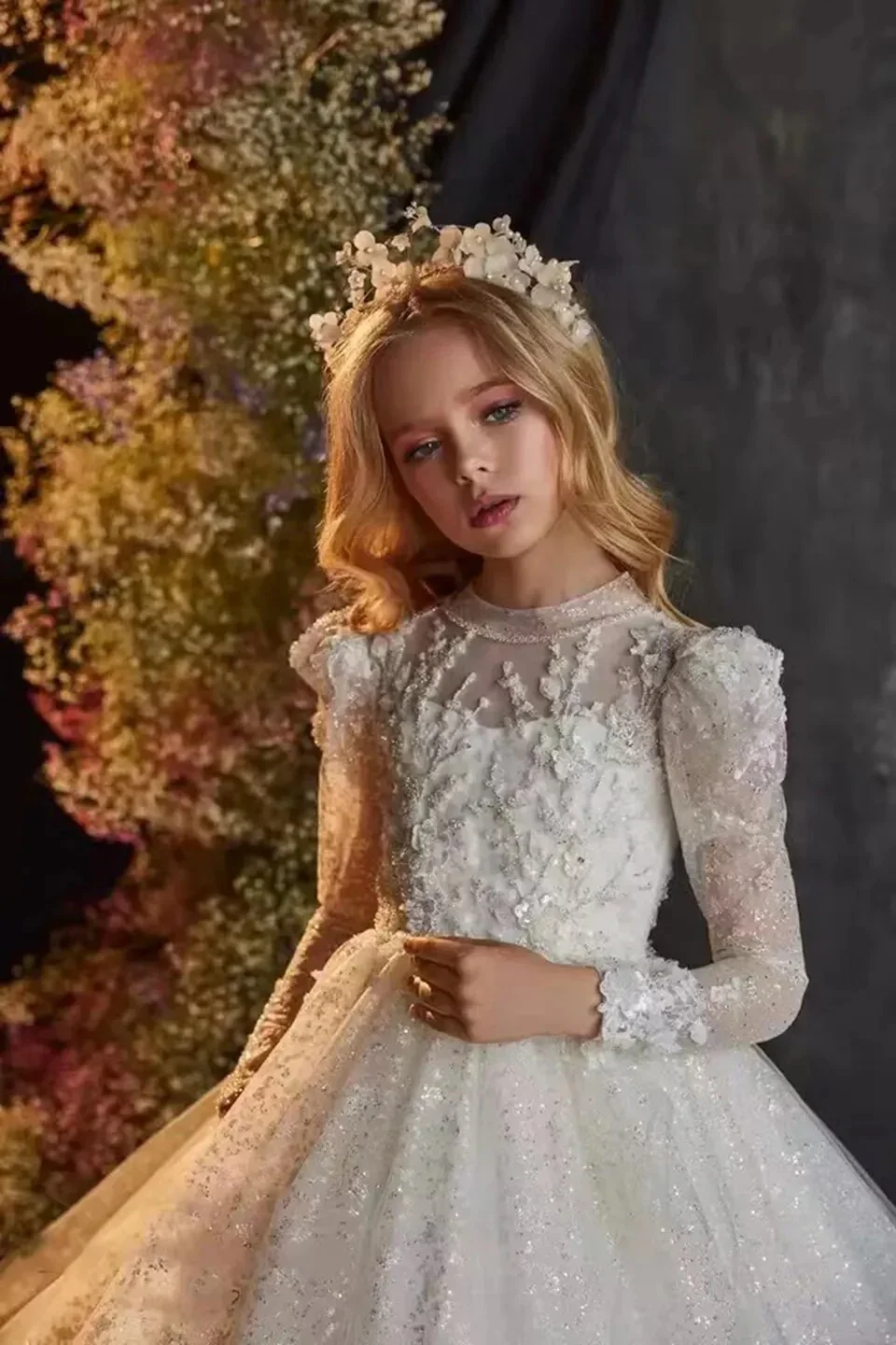 

Customized Luxury Beaded Flower Girl Dress For Wedding Puffy Full Sleeves Shining Sequins Kids Birthday First Communion Gown