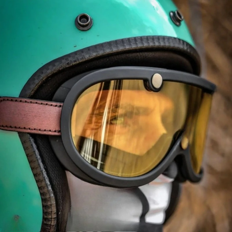 

Retro locomotive motorcycle goggles black riding yellow lenses goggles windproof goggles