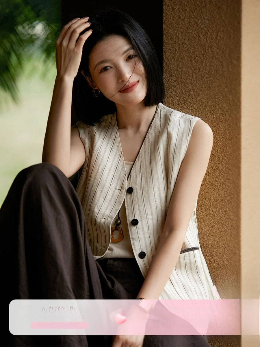 Conjunto de Tres Piezas para Mujer Xiao Han Ge: Chaleco de Lino a Rayas, Pantalones Casuales, Transpirable y Cómodo, Cuello en V, Abotonado, Conjunto Moderno