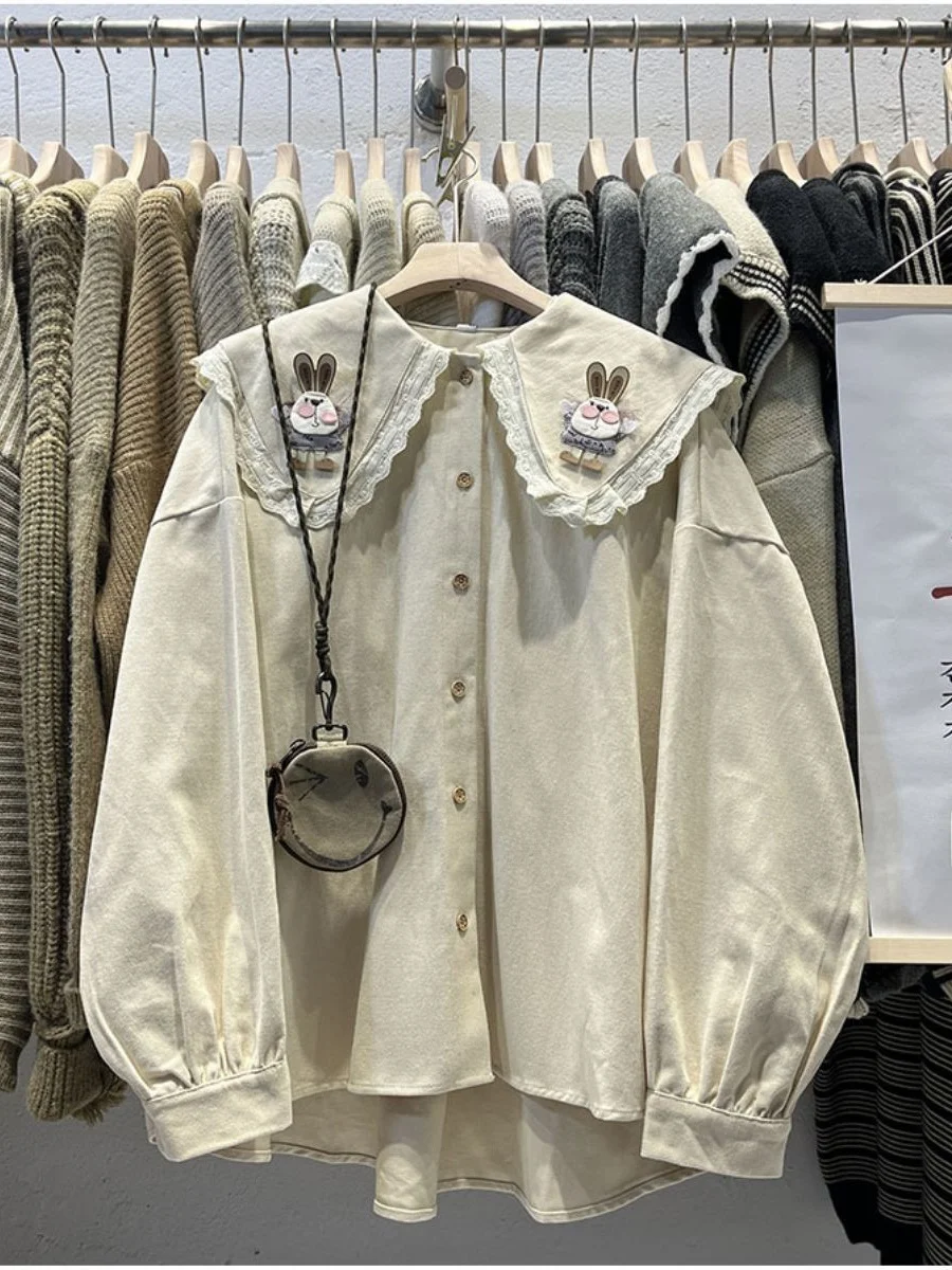 

Рубашка больших размеров с воротником-стойкой и нашивкой в виде кролика, свободного кроя, с длинными рукавами, для полных женщин, весна-осень, стройнящая модель