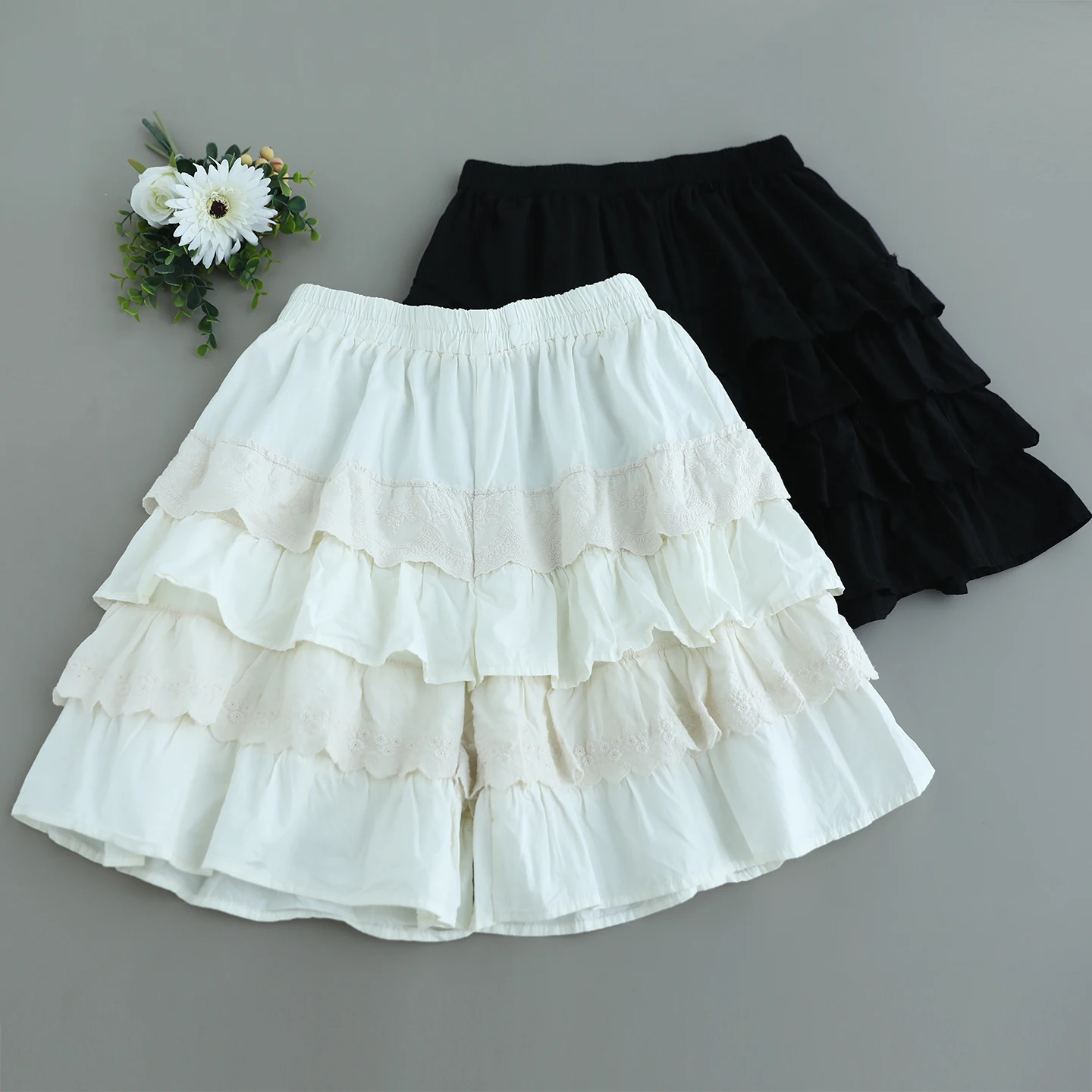 Japanse Sweet Mori Girl Kawaii Lace Embroidery Cake Skirt Shorts Women Summer Elastic Waist Cotton Ruffles Safety Shorts