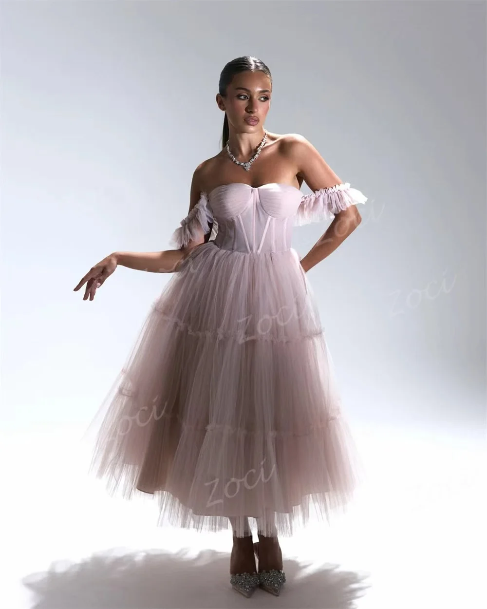 Zoci Poussière ﻿ Robe de bal rose mi-longue, personnalisée, épaules dénudées, robes de bal formelles, longueur thé, pour occasions spéciales