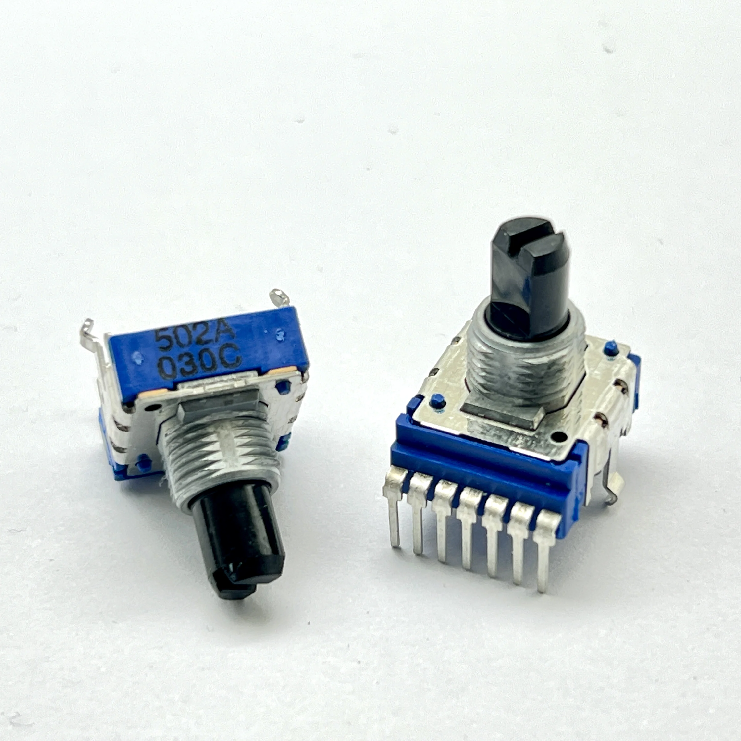 1 PCS Japanese ALPS RK14 potentiometer 7-pin mixing console dedicated A5K handle length 13mm