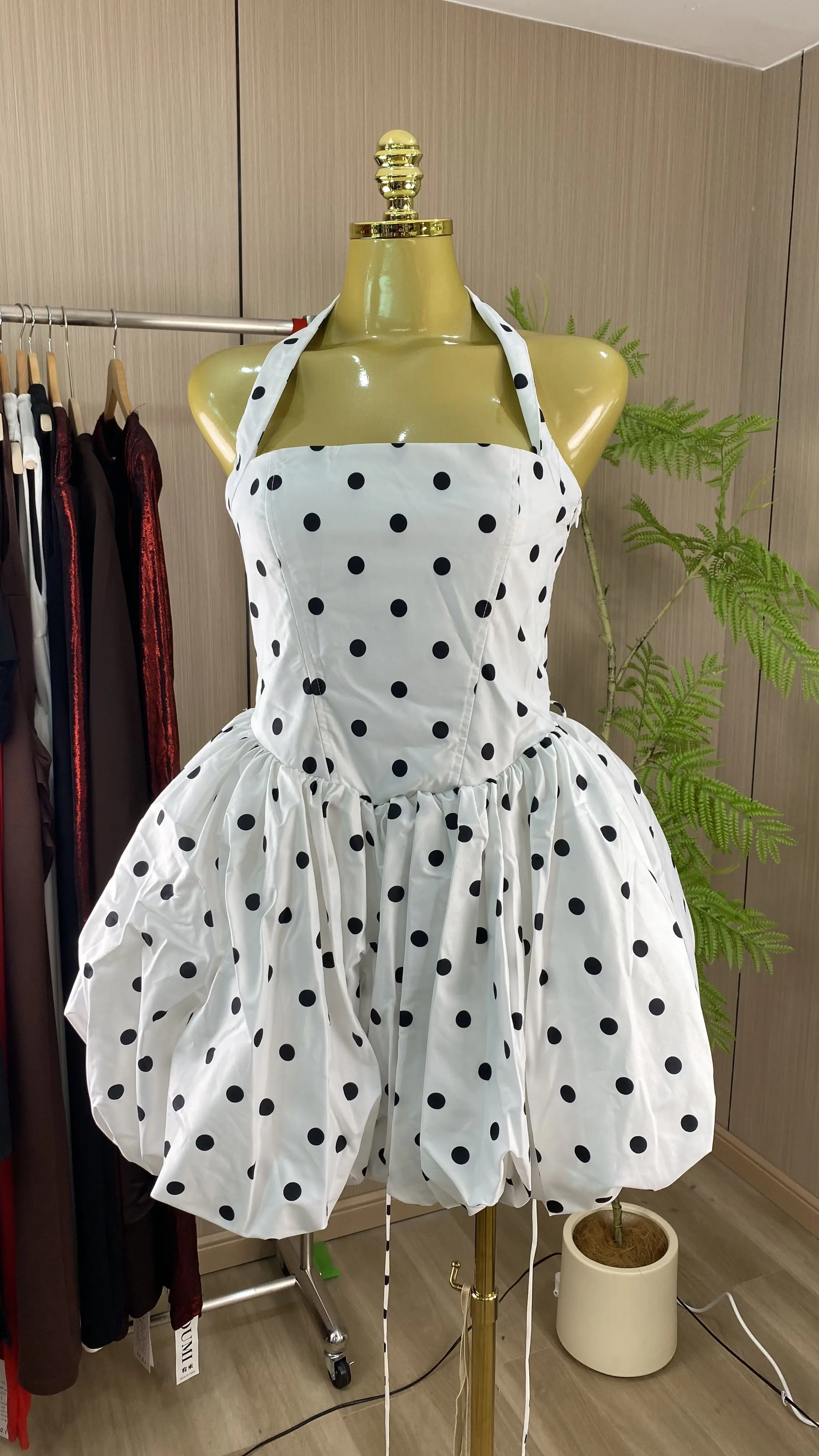 High-quality backless mini party dress, women's bubble A-line corset, elegant and casual.-GZXX861