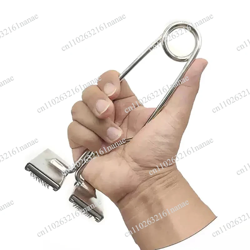 

Carpet Installation & Repair Tool, Carpet Seam Fixing Clip with Pedal Design