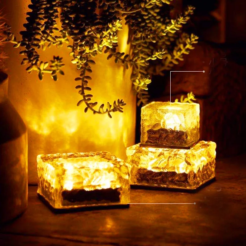 

IP65 4/6LED Ice Brick Cube Light Solar Lawn Garden Step Landscape Decoration with Atmosphere Light Buried Solar Lantern