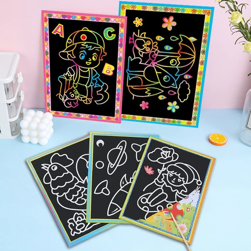 الورق والوسائط القابلة للطباعة