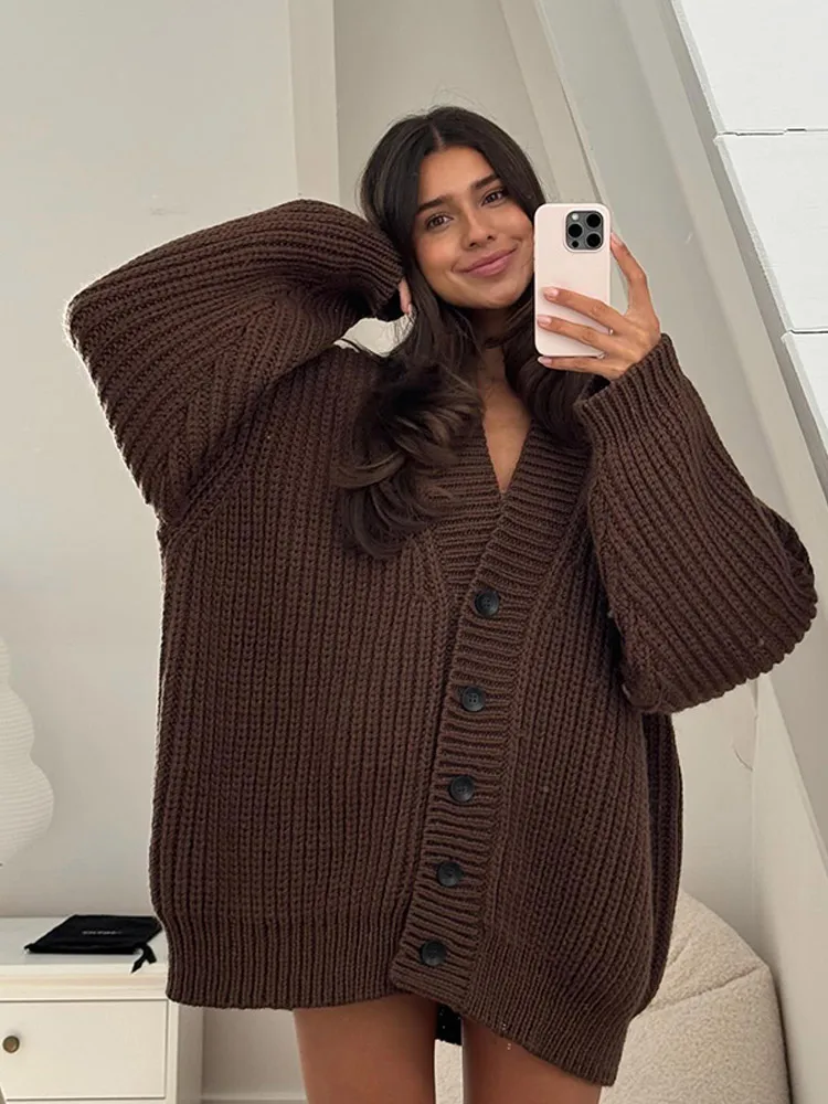 

Oversized Thickened V-neck Knitted Cardigan Women Single Breasted Lantern Sleeve Sweater Coat 2024 Causal Warm High Streetwear