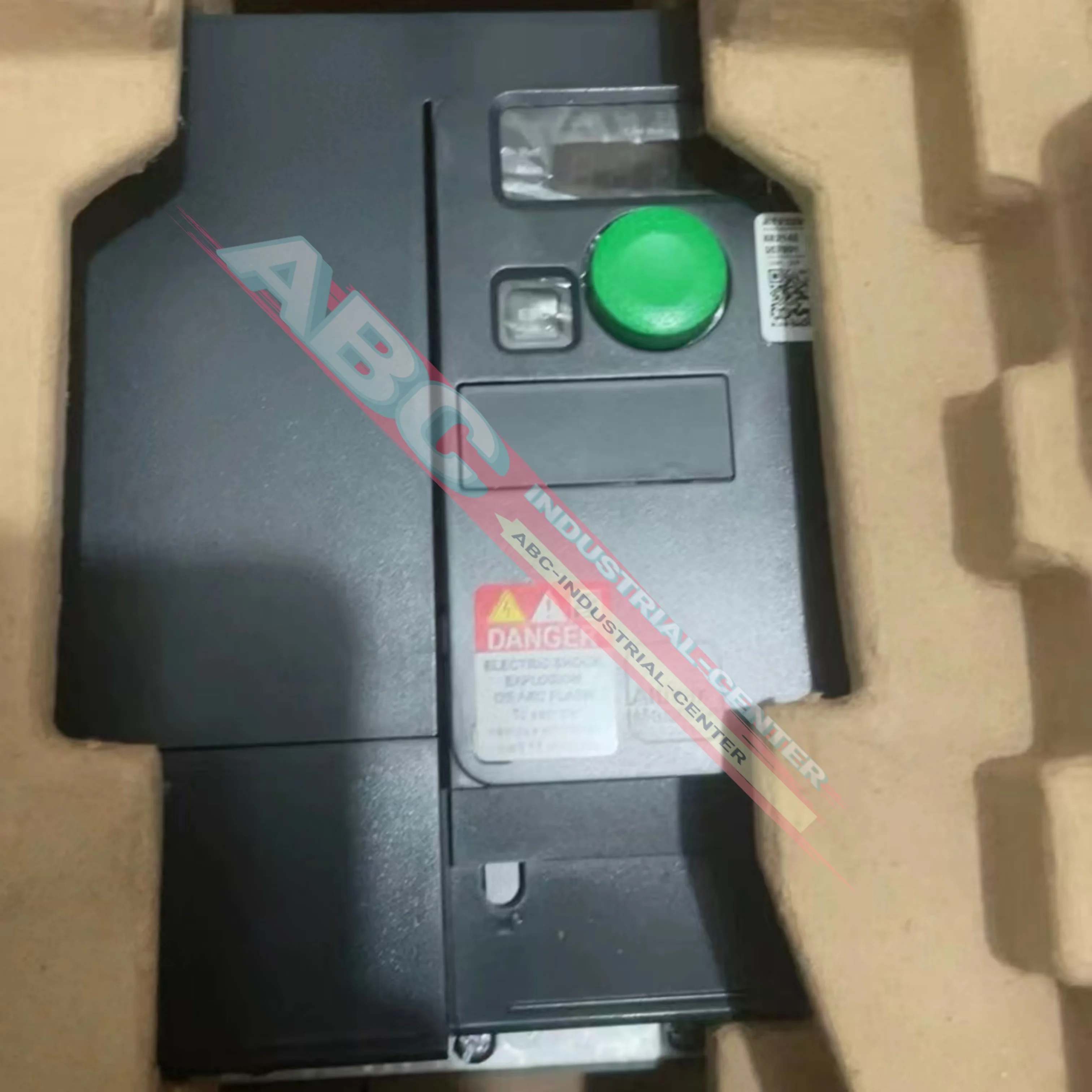 

ATV320U22N4C новый привод переменного тока