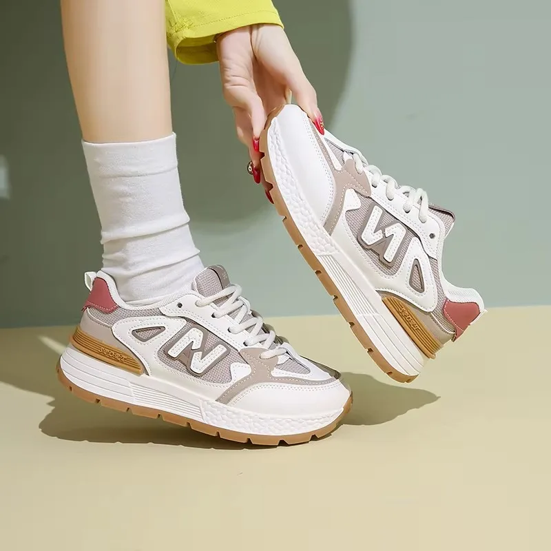 

2025 women's spring and autumn new fashion color matching lace-up vulcanized shoes versatile casual outdoor hiking sneakers