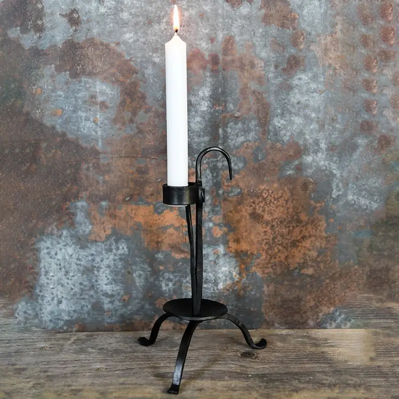 Hand-forged medieval wrought iron candle holder, retro desktop tripod candle base, homestay decorative lamp holder