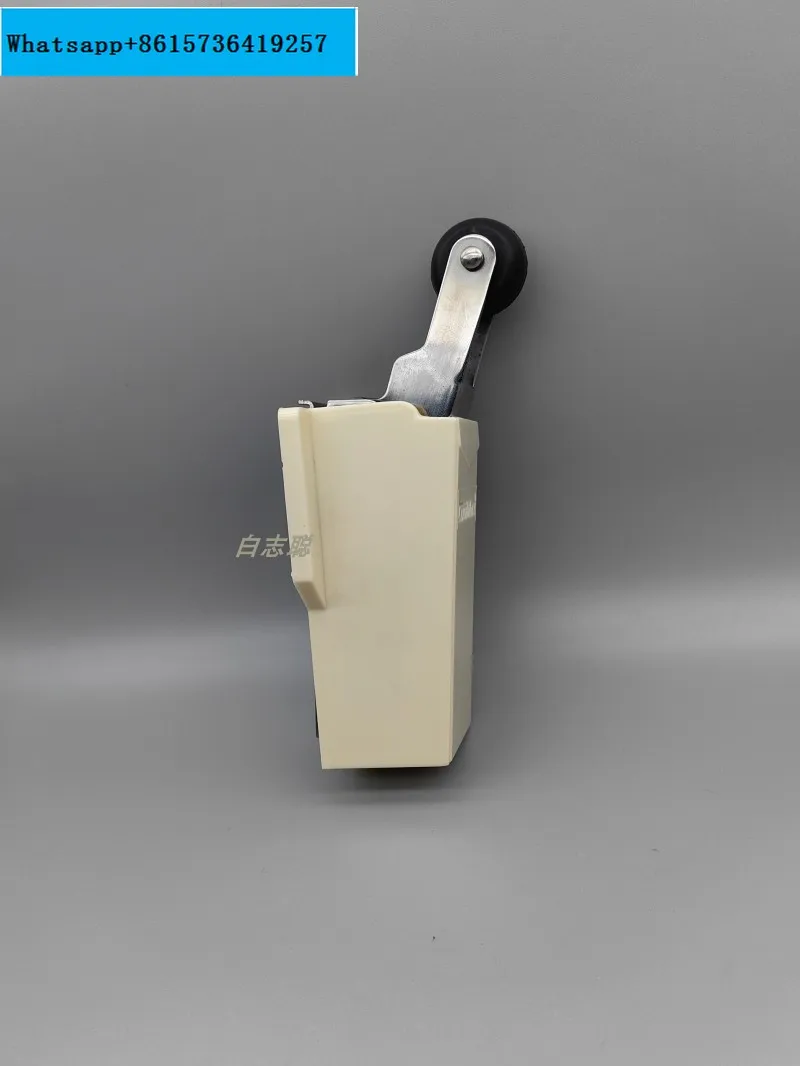

CM-1230-HS Strong Stainless Steel Closed Door Returner