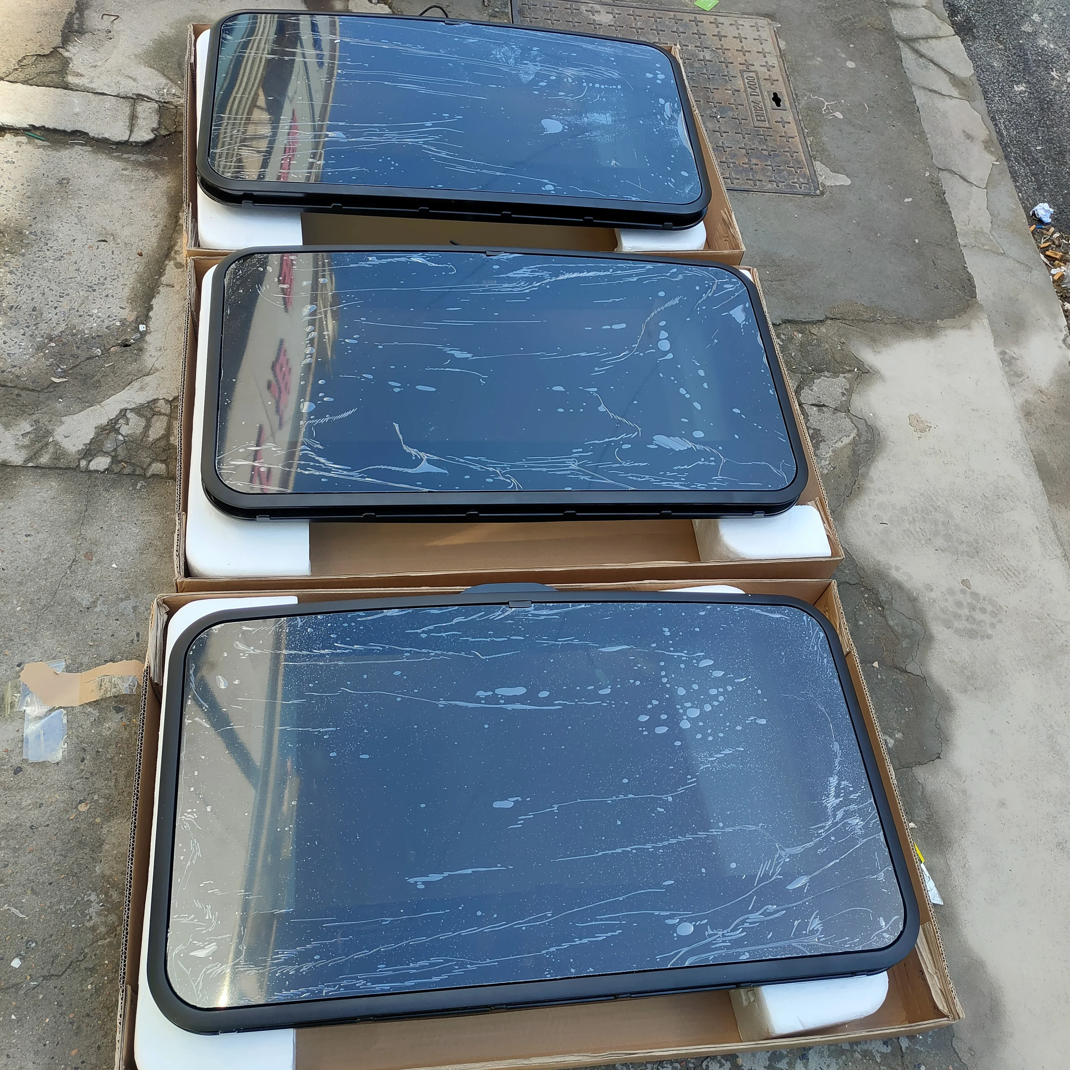 Auto Parts Sunroof Size 860*495mm Aftermarket Electric Universal Sunroof Car Skylight Glass Car Windows Factory Wholesale SC300